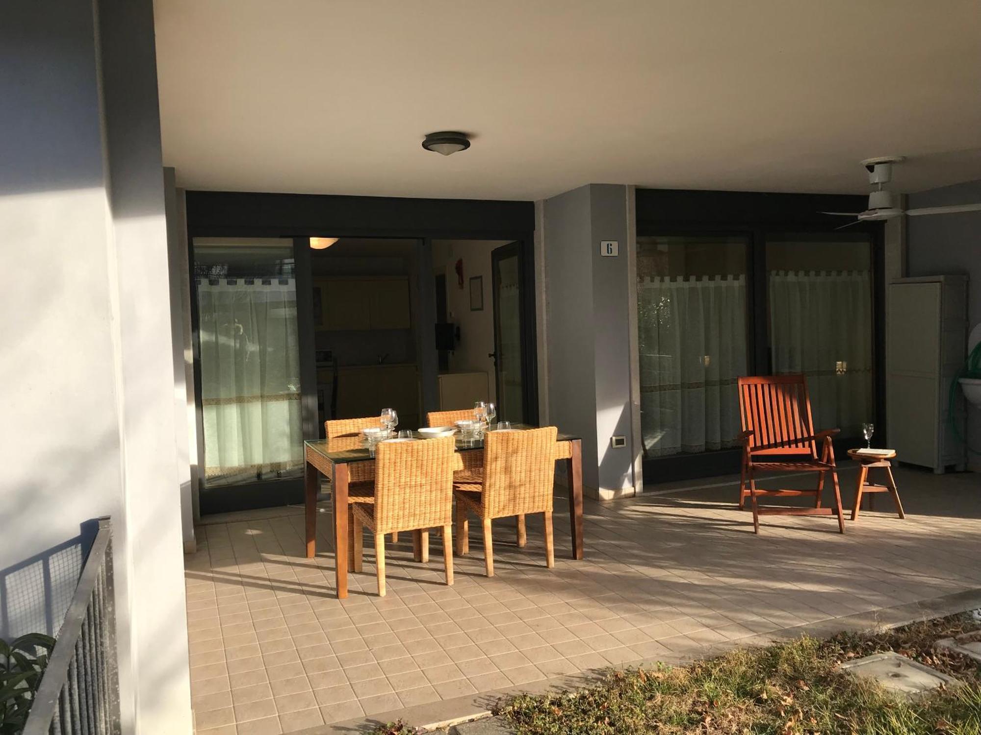 Costa Azzurra Apartment Градо Номер фото